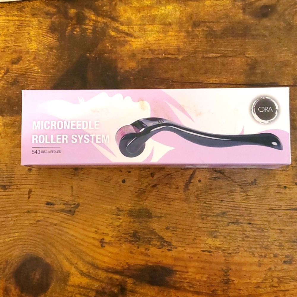 ORA Microneedle Roller System